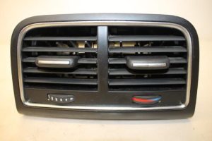 17796094 – 8K0819203DWVF – Lüftungsgitter hinten