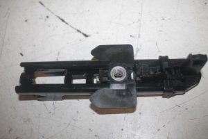 17808929 – 8T8857833 – Gurthöhenverstellung vorne links