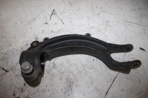 17813000 – 8R0413037C – Schokdempervork links-voor