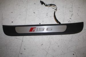 17809058 – 4G0947423F – Dorpel links