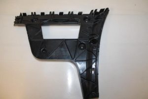 17791892 – 8K9807454A – Bumpersteun rechts-achter