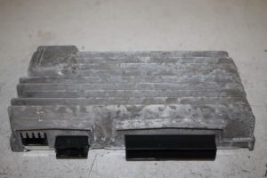 17811358 – 8T1035223A – Radio amplifier