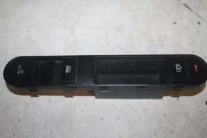 17807258 – 8N7959557D – Afdekplaat diversen