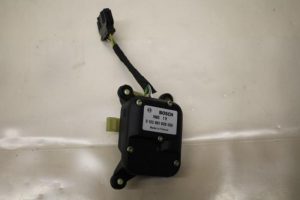 17798321 – 132801029 – Heizventil Motor