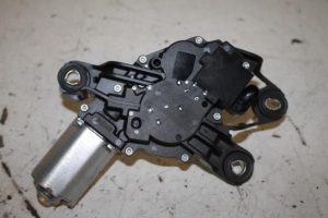 17816545 – 5K6955711A – Ruitenwissermotor achter