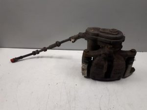 21744249 – 8K0615404B – Remklauw (Tang) rechts-achter