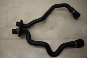 17796596 – 8K1819350CK – Radiateurslang