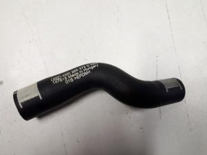 20744128 – 4M0265372C – Radiator hose