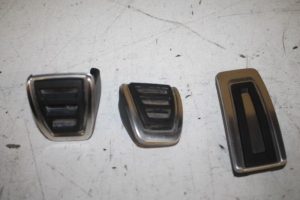 17815668 – 8V2064200 – Pedalen Set