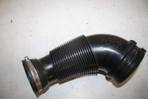 17829936 – 06H129629J – Aanzuigslang Lucht