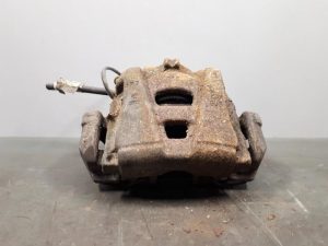 20374333 – 8K0615123C – Remklauw (Tang) links-voor