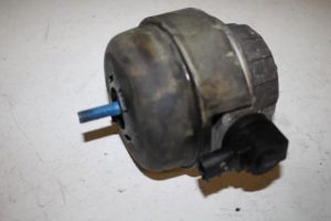 17818680 – 4F0199382H – Motorsteun