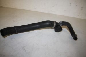 17819061 – 4M0122055BL – Radiator hose