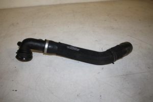 17821348 – 4G0122055H – Radiateurslang