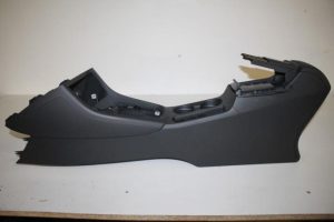 17802631 – 8U1863244B6PS – Middenconsoles