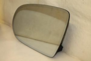 17799662 – 4H0857535C – Spiegelglas links
