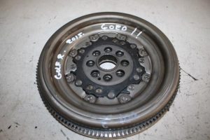 17811011 – 06K105266A – Schwungrad