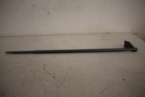 17810358 – 4G0853284EMI7 – Door strip