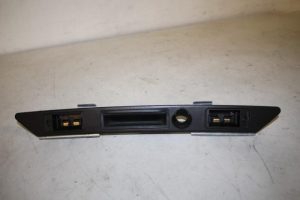 17820528 – 8E0827574F3FZ – Heckklappengriff