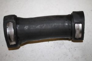 17818689 – 4E0145746 – Intercooler Slang