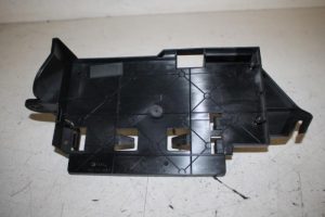 17810774 – 8R0035464A – Steun (diversen)