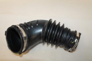 17792144 – 06H129629E – Air intake hose