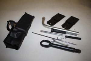 20298304 – 8R0012115A – Gereedschapskist