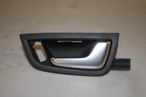 17833278 – 4E08370207PE – Portiergreep 4Deurs rechts-voor