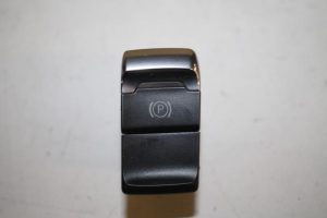 17803327 – 8K2927225EWEP – Handbremse Schalter