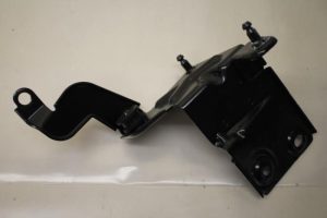 17798220 – 5Q1614235 – Stütze (sonstige)