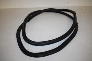 17803117 – 4G0831721A – Portierrubber 4Deurs links-voor