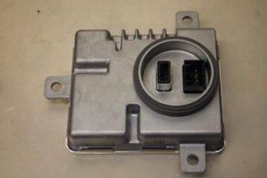 17798928 – 8K0941597C – Xenon Starter