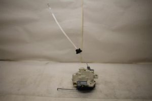 17796208 – 4F2837016B – Türschlossmechanik 4-türig rechts vorne