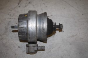 17824482 – 4F0199379BK – Motorsteun