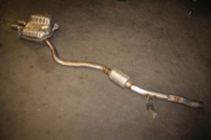 17823846 – 8T0253078DJ – Uitlaat Midden+Einddemper