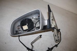 17806999 – 8H285853101C – Außenspiegel links