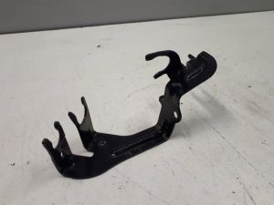 21868205 – 8W0971845AD – Steun (diversen)