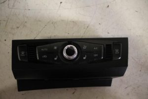 17830696 – 8K1820043ANXZF – Climatronic Paneel