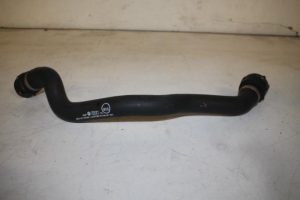 17827920 – 8K0121101AD – Radiator hose