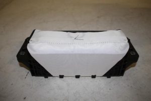 17819479 – 4M0880204F – Right airbag (dashboard)