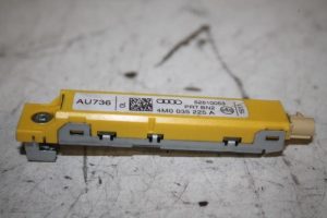 17815061 – 4M0035225A – Antenne Versterker