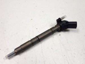 22282924 – 059130277CH – Einspritzdüse (Diesel)