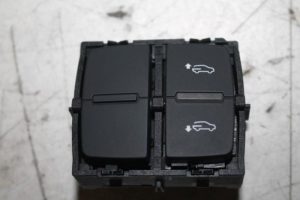 17814375 – 4M0959511E5PR – Schakelaar (diversen)