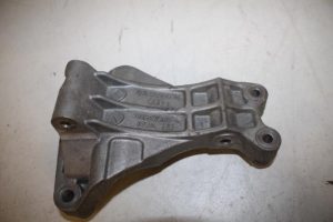 17818251 – 07L903805H – Stütze (sonstige)