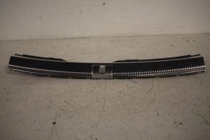 17808809 – 4G98644834PK – Abdeckung Stürmer Keil hinten