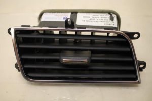 17797335 – 4H1820902AWVF – Luftgitter Armaturenbrett