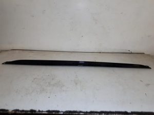 20589946 – 4K8854868AY9B – Seitenschürze rechts