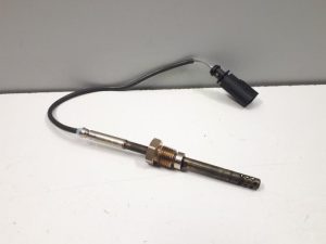 19616437 – 03L906088D – Exhaust heat sensor
