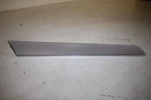 17806510 – 8K0867409H2H1 – Sierstrip