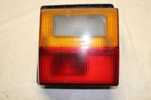 17786077 – 811945226 – Achterlicht rechts